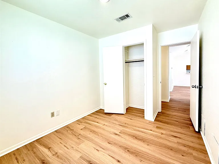 9631 Secretariat Dr — Photo 18