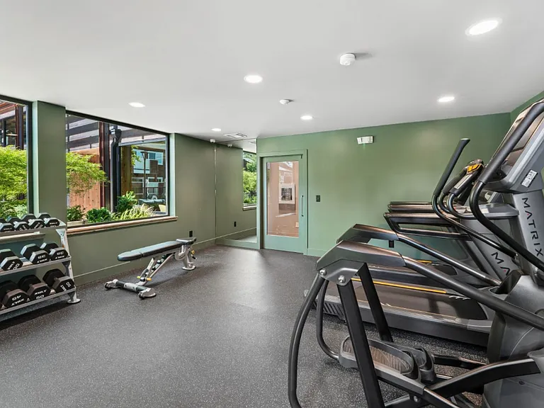 Peartree Apartments — Photo 23