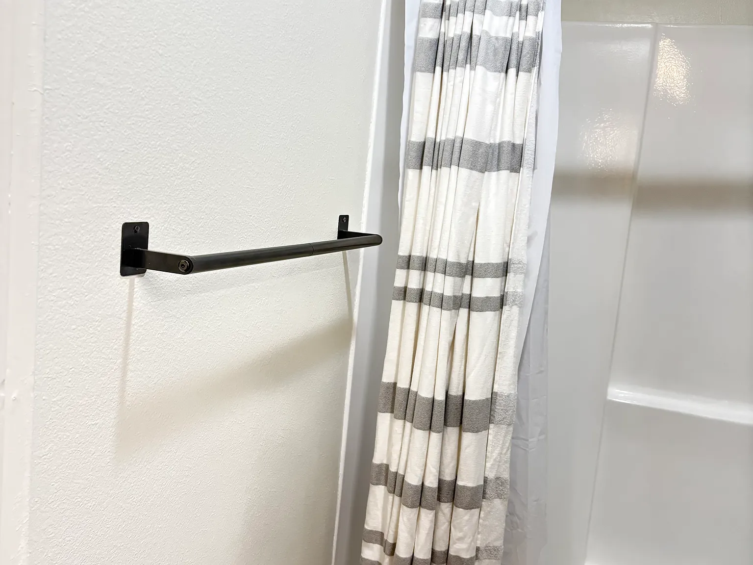 1611 Hotel Cir S — Photo 4