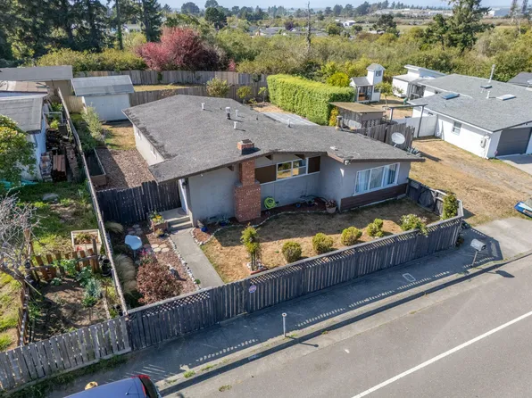 6222 Humboldt Hill Rd, Eureka, CA 95503
