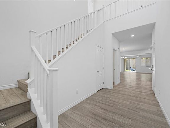 3rd image of 12487 Piazzo St
