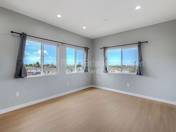 2nd image of 2394 W Jewett St #2392