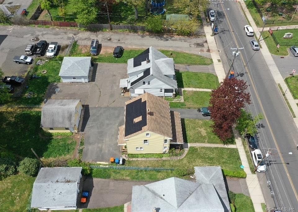 407 Liberty St, Meriden, CT 06450 MLS 170579995 Zillow