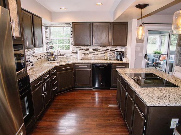 5th image of 5266 Chapel Ln