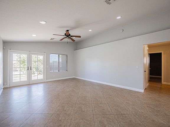 4th image of 1676 N La Mora Dr