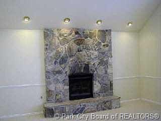 2nd image of 3850 W Saddleback Rd