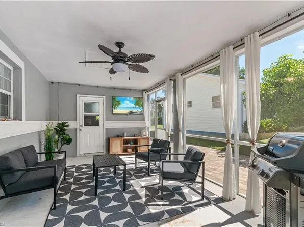 1344 West LN, NAPLES, FL 34110