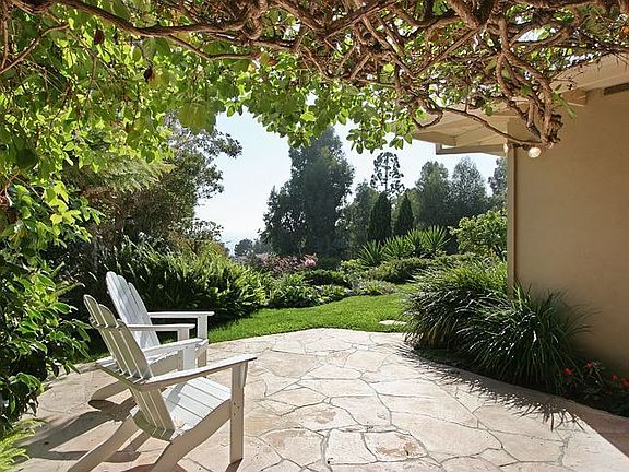 2nd image of 217 Giardino Way