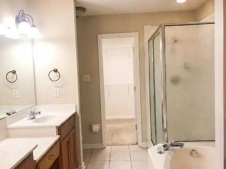 4830 Trolley Ln — Photo 2