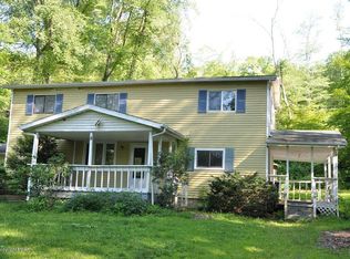 298 Lower Cherry Valley Rd, Saylorsburg, PA 18353
