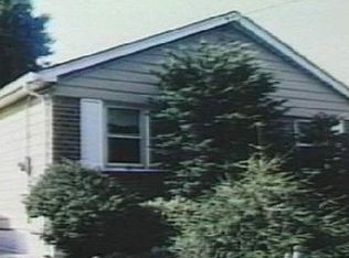 21110 47th Ave, Bayside, NY 11361