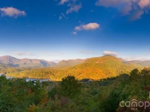31 High Rock Rdg #31, Lake Lure, NC 28746