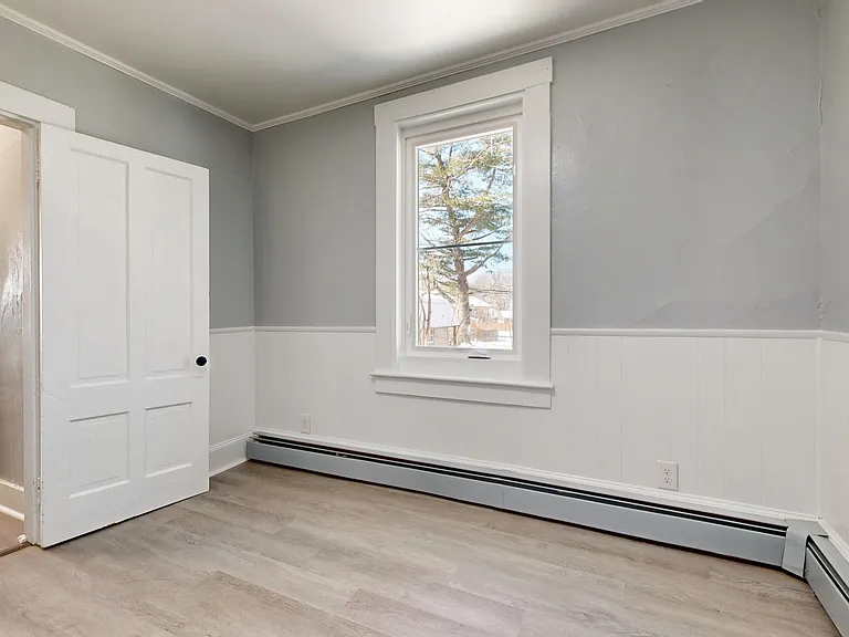 27 Nason St #D — Photo 5