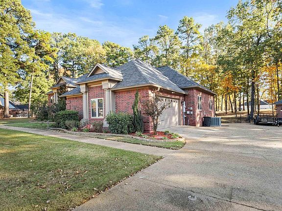 4th image of 6516 Wuthering Heights Ln