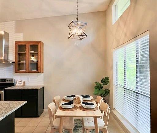5th image of 2710 McCart Ave #2708 & 2710
