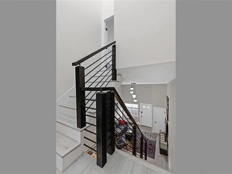 26 W Narragansett Ave #3 — Photo 8
