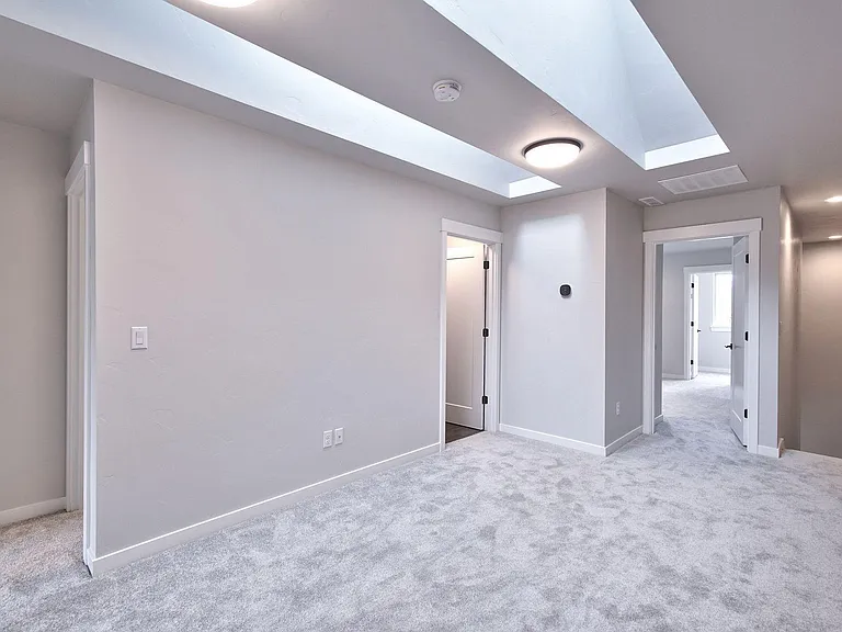5443 SE Logan Ln — Photo 6
