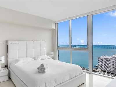 485 Brickell Ave APT 3508, Miami, FL, 33131
