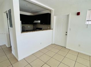 (Undisclosed Address), North Miami Beach, FL 33162