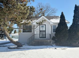 1645 Illinois St, Des Plaines, IL 60018