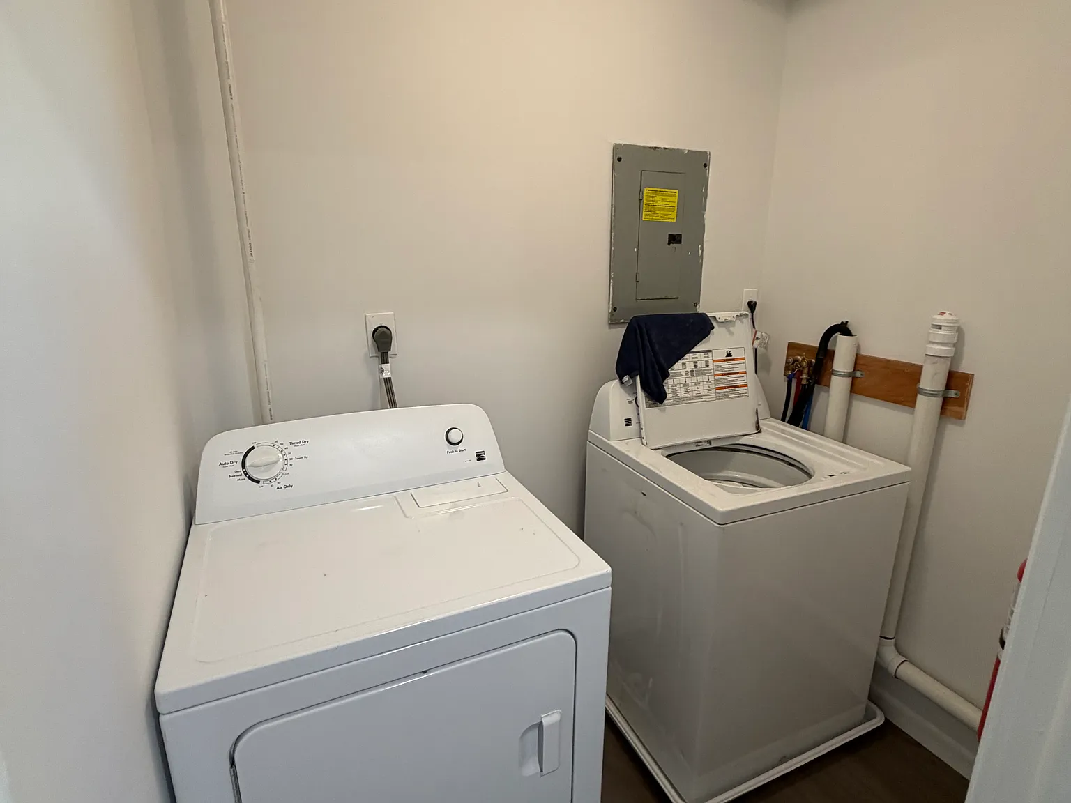 2 bed, 1100 sqft, $1,650 — Photo 3