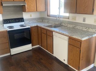 1503 E 9th St, The Dalles, OR 97058