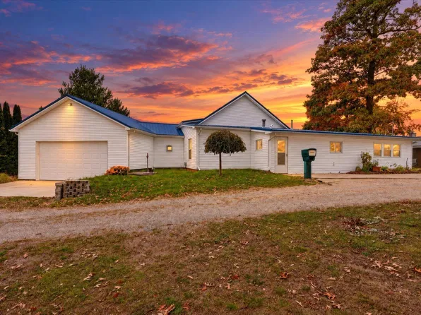 8663 Hidden Trl, Orleans, MI 48865