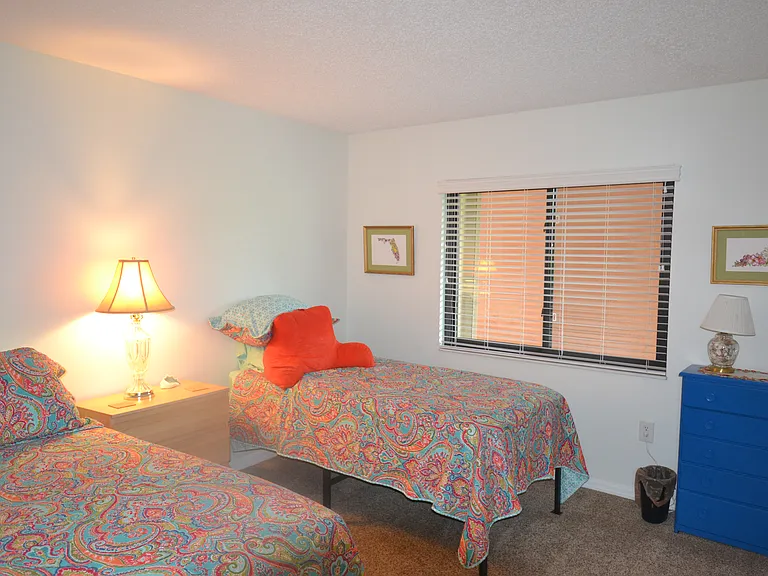 161 Lakeside Dr — Photo 19