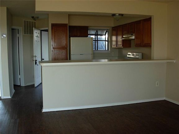 3rd image of 163 Henry M Chandler Dr