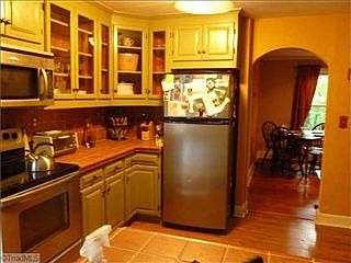 4th image of 512 Ashland Dr