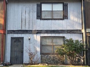 3788 Travis Trce, Decatur, GA 30032