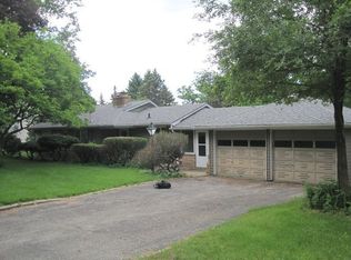 1419 Main Street Rd, Cary, IL 60013