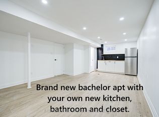 16 Carey Cres APT B, Markham, ON L3R 3E5