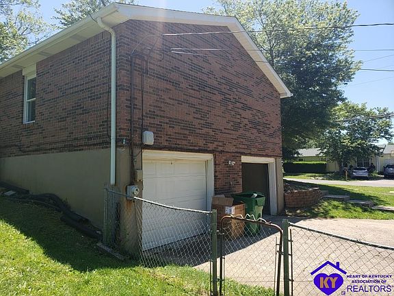 5th image of 835 Shelby Ave