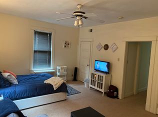 522 E 3rd St APT 5, Bloomington, IN 47401