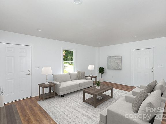 4th image of 899 W 6th Ave #B