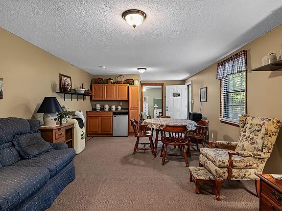 5th image of 10725 SW 81st St