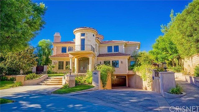 1st image of 25390 Twin Oaks Pl