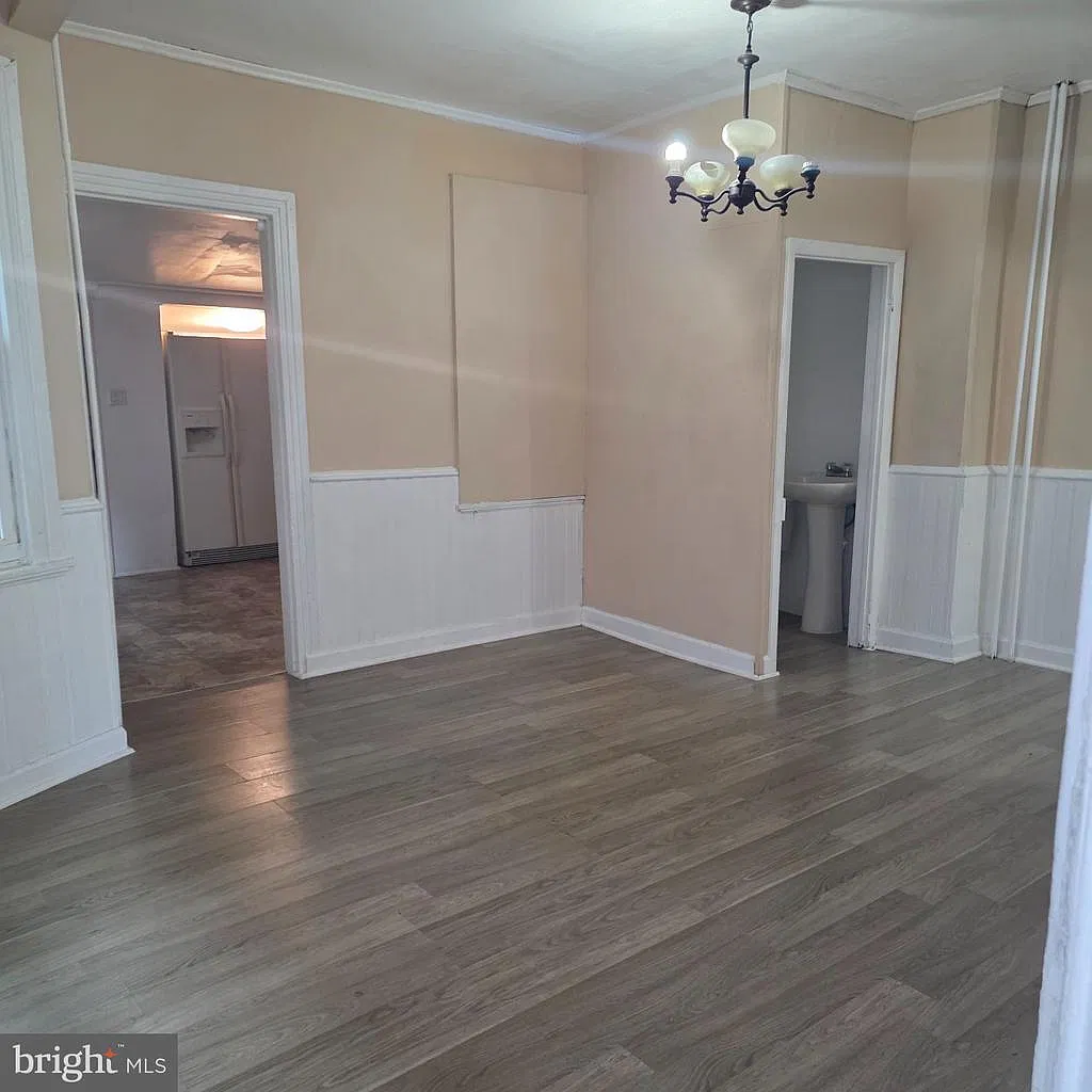 4 bed, 1.5 bath, 1423 sqft, $1,750 — Photo 4
