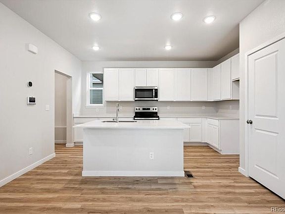 3rd image of 4719 N Valdai Court