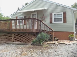 124 Cecil Ave, New Castle, PA 16101