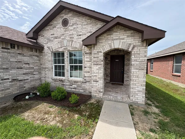 5801 Mountain Bluff Dr #50A, Fort Worth, TX 76179