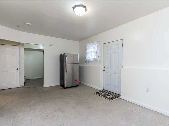 5th image of 626 Beach 69th St