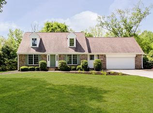 655 Terrace Dr, Zionsville, IN 46077
