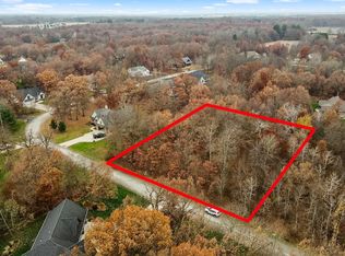 3380 Rachel Ln, Wheatfield, IN 46392