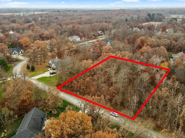 3380 Rachel Ln, Wheatfield, IN 46392