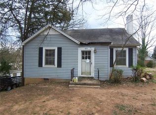 1819 5th Ave SW, Hickory, NC 28602