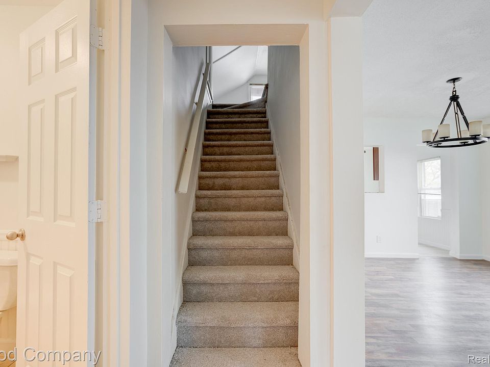 256 W Goulson Ave, photo 17