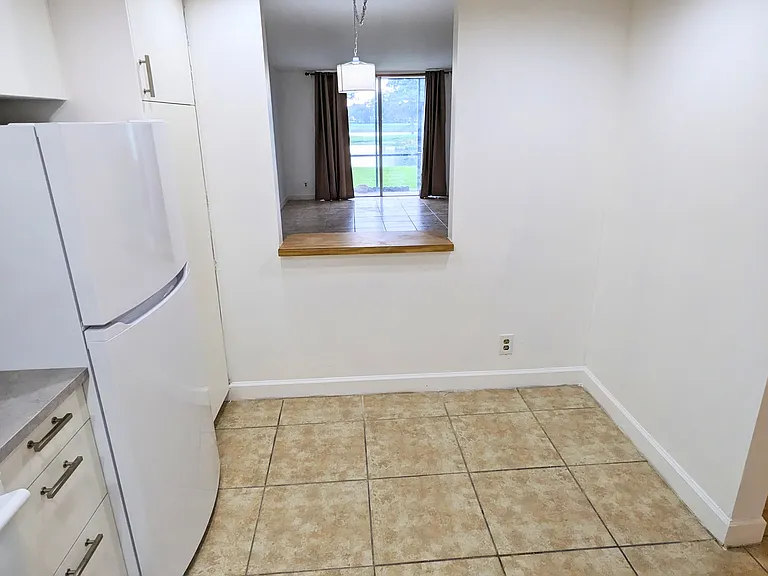 3150 W Rolling Hills Cir #102 — Photo 9