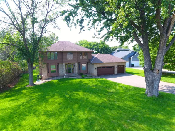 7343 Willow Ln N, Brooklyn Park, MN 55444